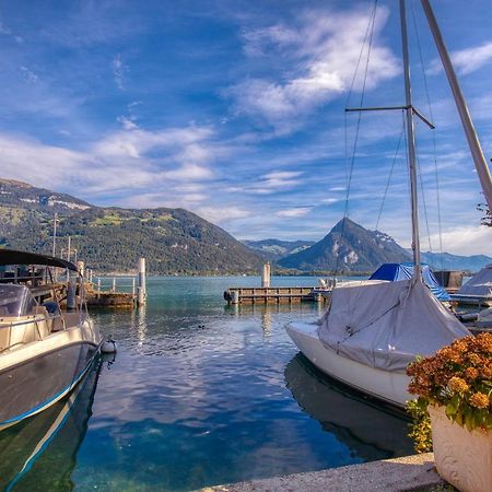 Strandhuesli Directly On Lake Thun Därligen Екстериор снимка