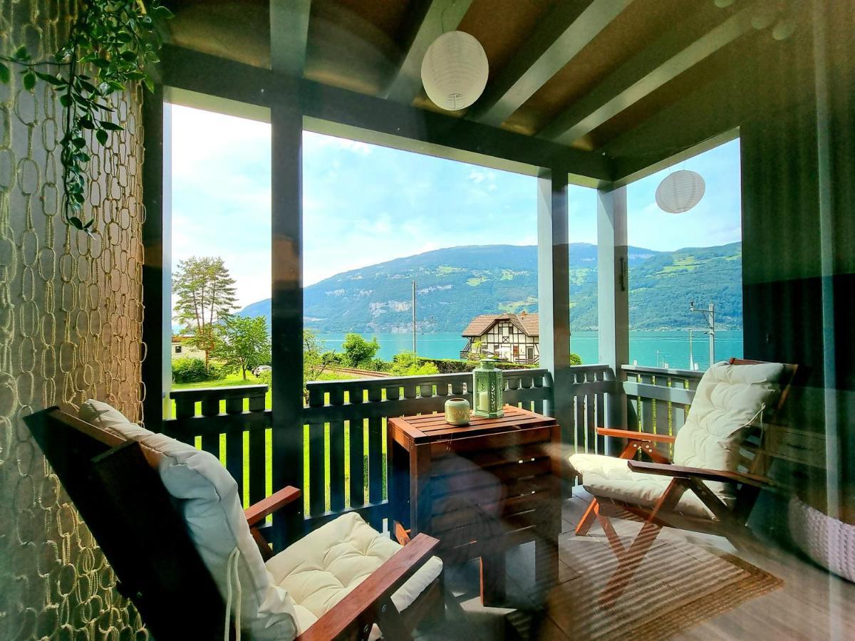 Strandhuesli Directly On Lake Thun Därligen Екстериор снимка